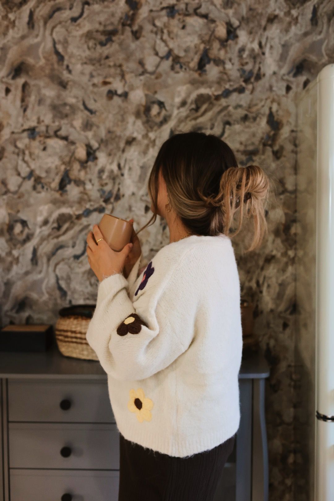 Kuschliger Blumencardigan