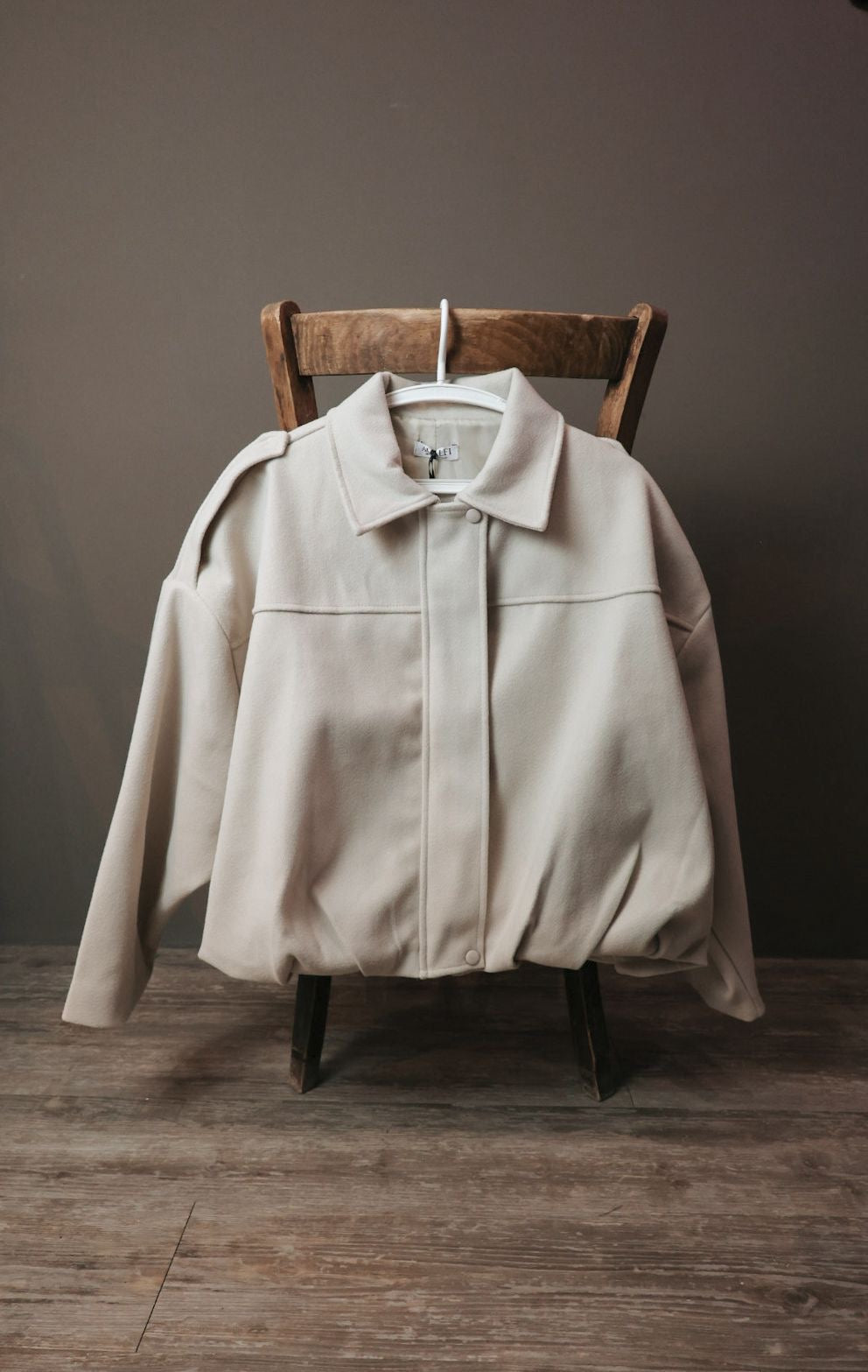 Die virale Autumn Jacke – dein Must-Have für den Herbst