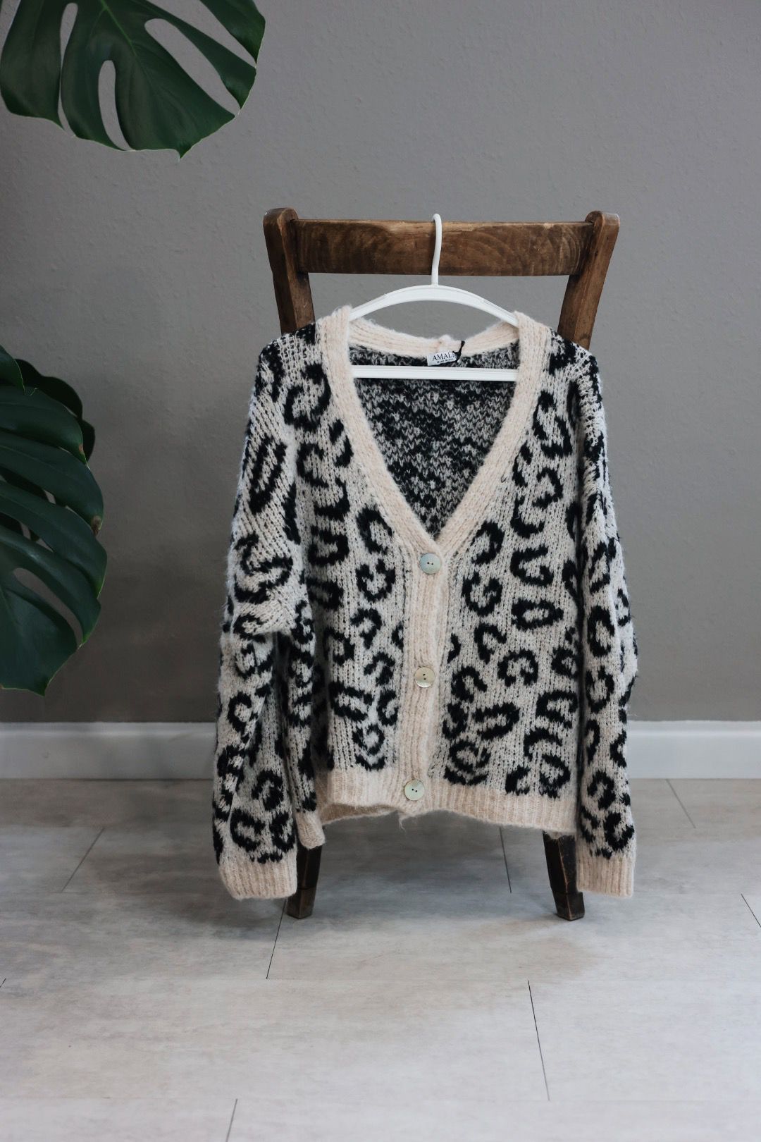 Kuscheliger Leo-Cardigan