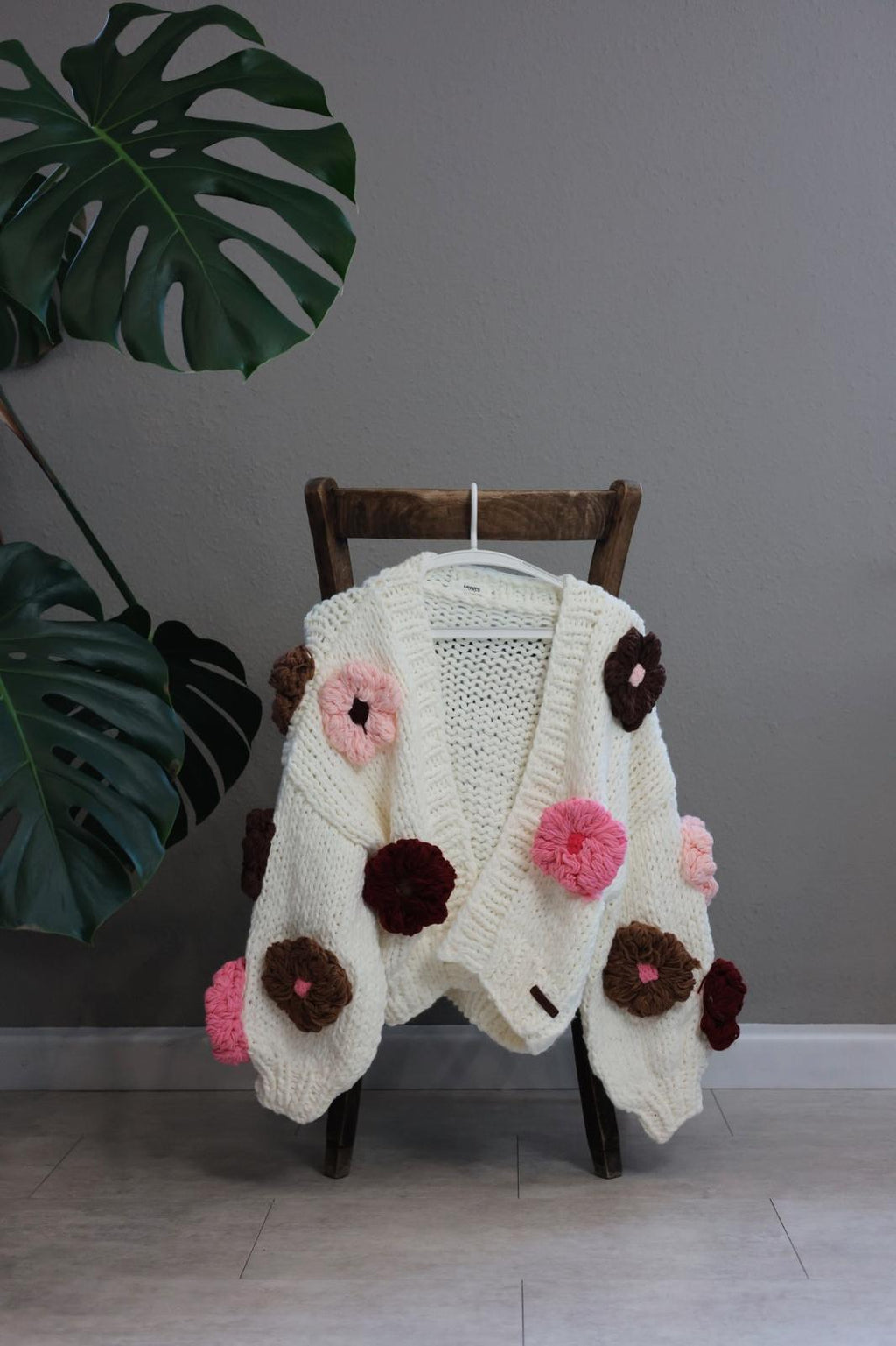 Handmade Strick mit 3D-Blumen